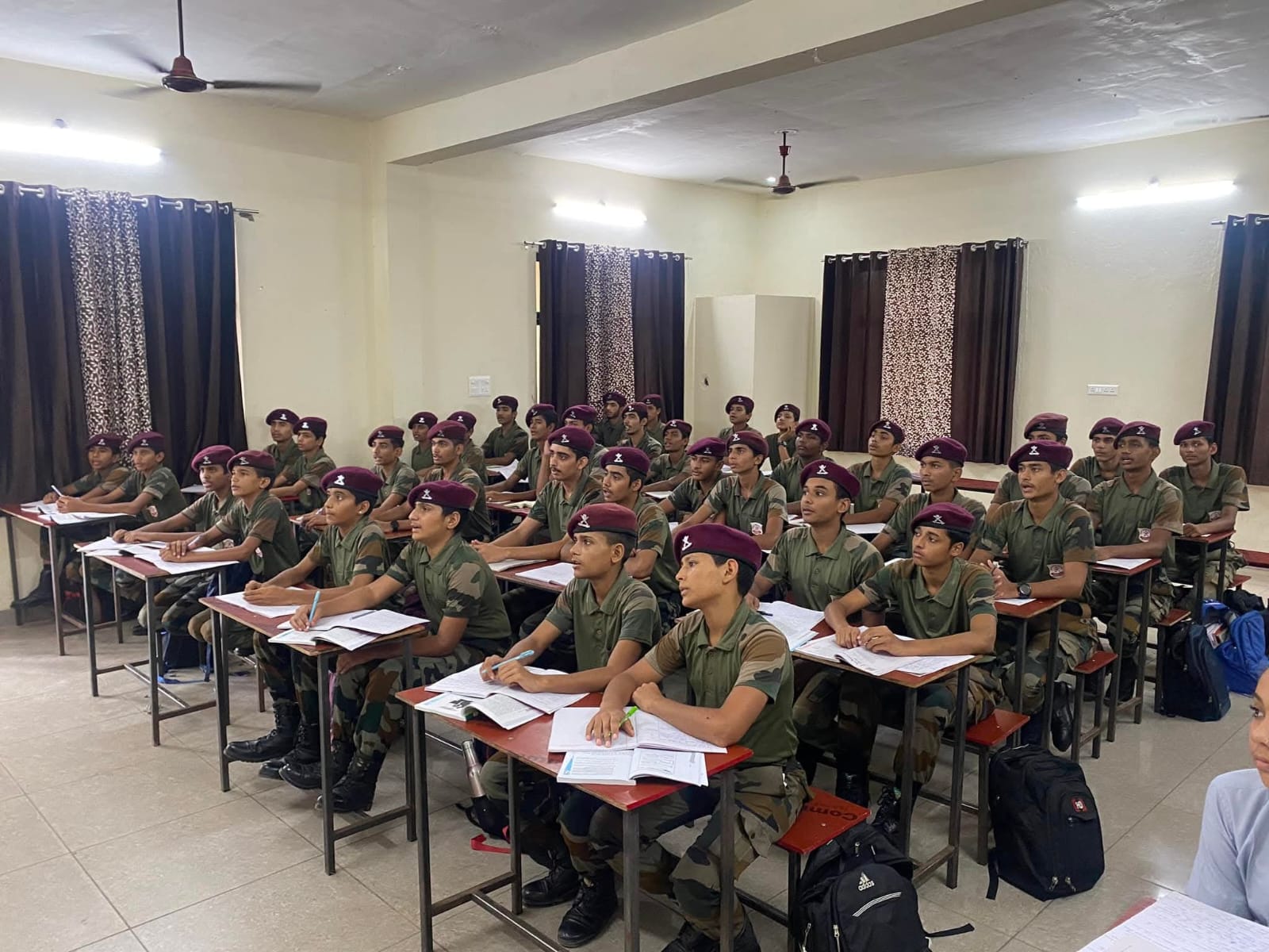 Group photo of faculty and staff of Royal Sainik School Parbatsar